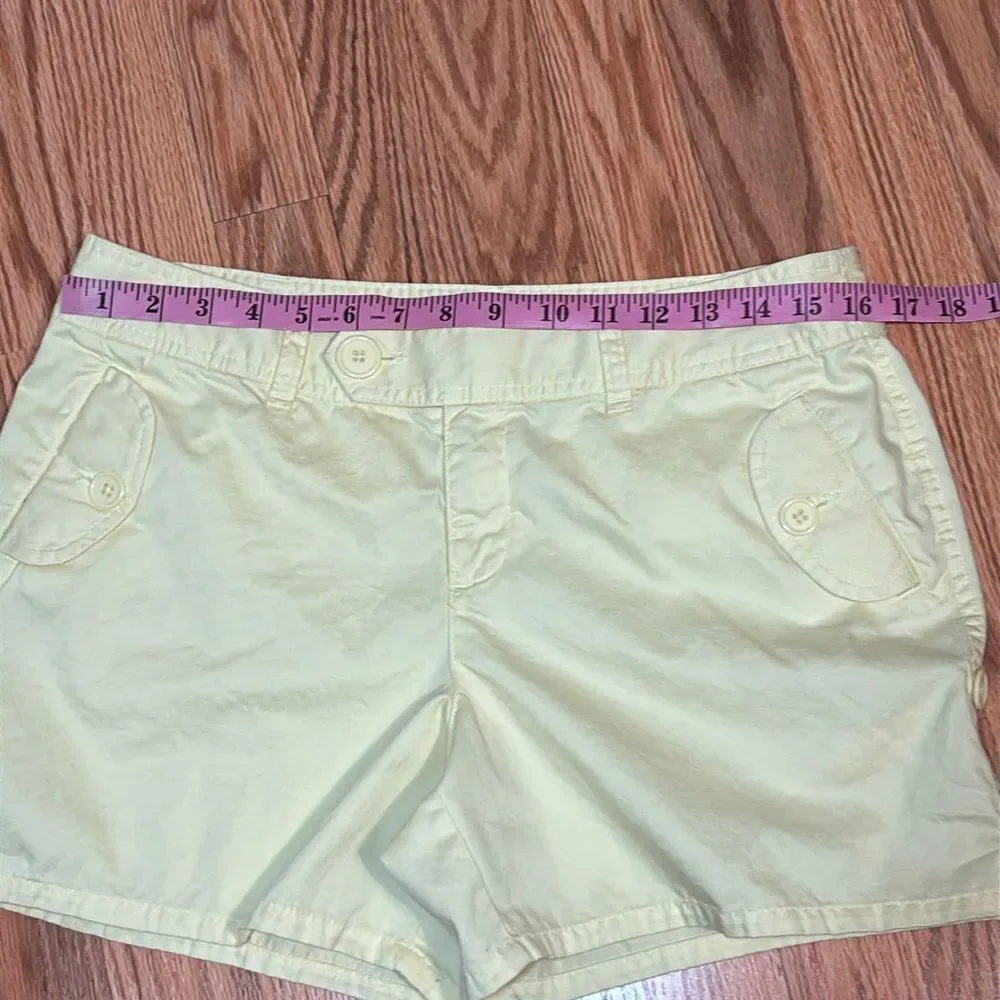 Moda Butter Yellow Cotton Shorts, midi, 10